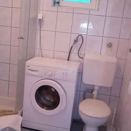 Apartmán In With Two-bedrooms 3