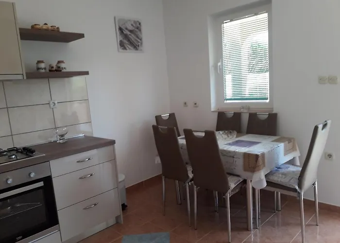 Apartman In With Two-bedrooms 3 Lopar