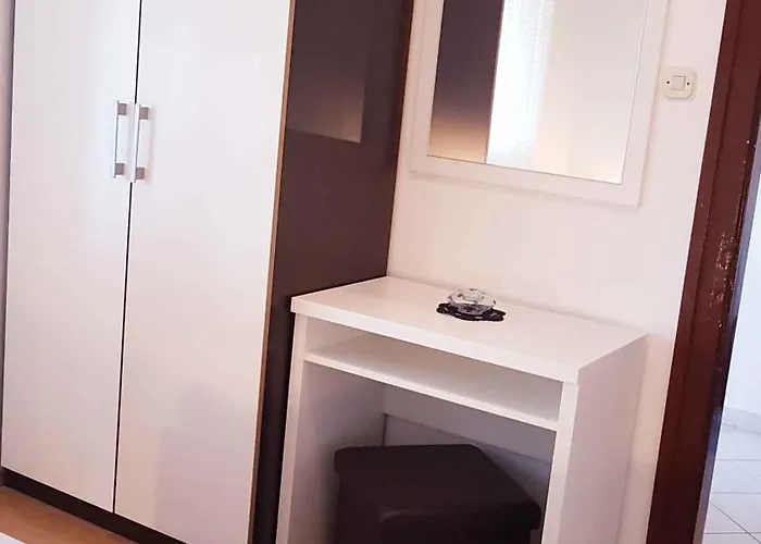Apartman In With Two-bedrooms 3 *